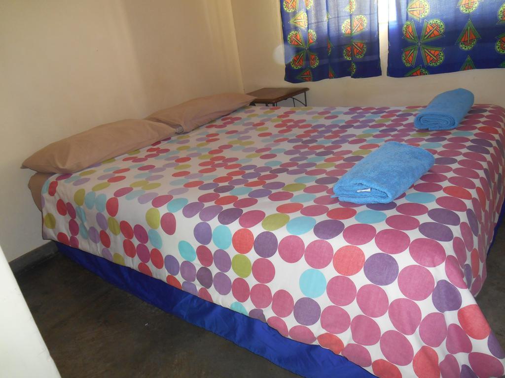 Victoria Falls Budget Hotel Eksteriør bilde